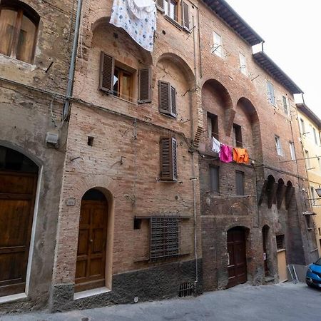 Casa Onda - Nel Cuore Della Contrada Siena Bagian luar foto